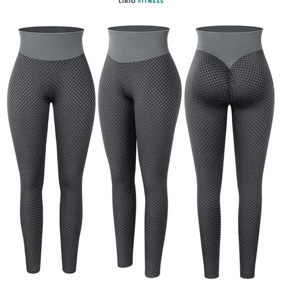 NWT 📦 Honeycomb Butt Scrunch Blk/Grey Capri Leggings - Picture 1 of 14